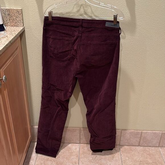 Calvin Klein woman's  burgamdy corduroy pants - Picture 11 of 13